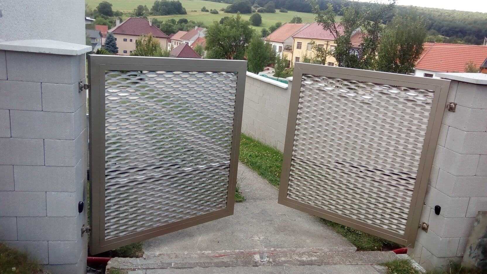 Zanikovan 34